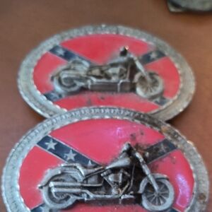 Motorcycle Belt Buckle Set with Red and Silver Design